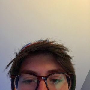 Meet your Posher, Jules